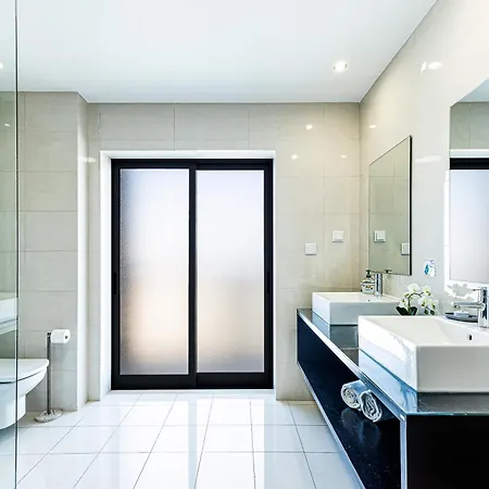 Daire Rocha Tower 13d - Skyline Ocean View Portimão