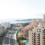 Apartment Rocha Tower 13d - Skyline Ocean View *