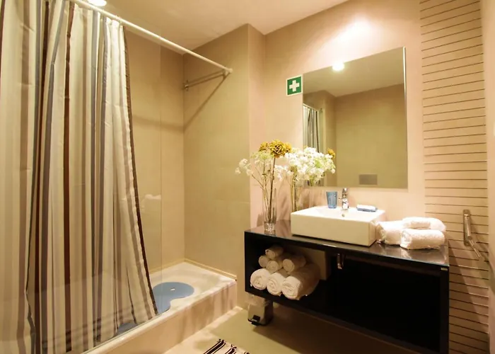 Rocha Tower 13d - Skyline Ocean View